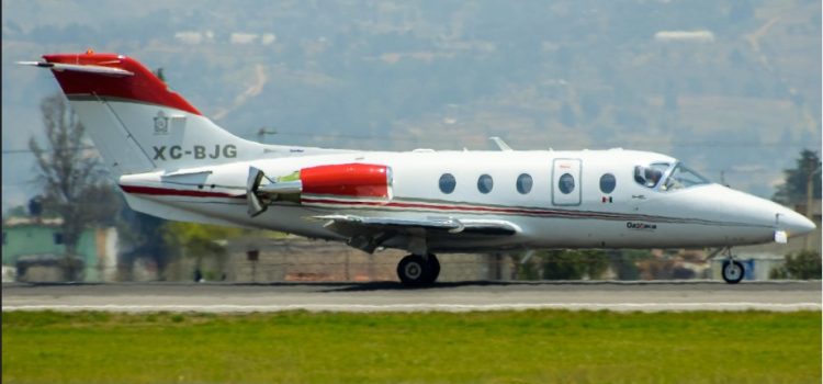 Oaxaca venderá dos aviones oficiales ante altos costos de mantenimiento