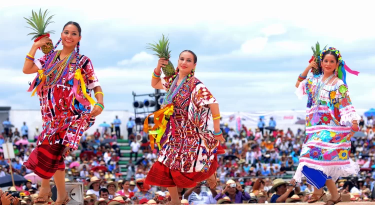 Busca en Oaxaca que la Unesco declare la Guelaguetza como patrimonio mundial de la humanidad