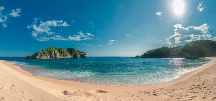 Oaxaca cuenta con 17 playas limpias y aptas para uso recreativo