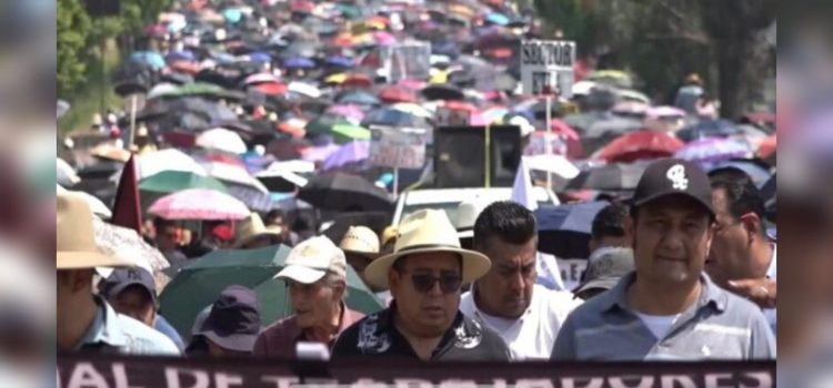 Marcha CNTE en Oaxaca; van 6 días sin clases este mes