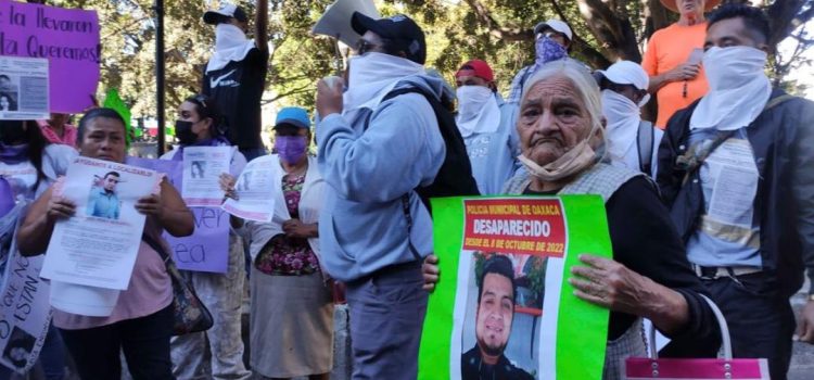 Más de 200 colectivos de familiares de desaparecidos piden la destitución de la comisionada de Búsqueda en Oaxaca