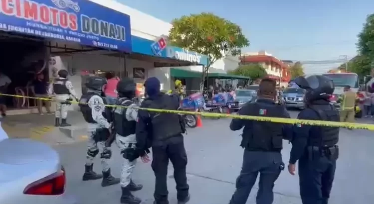 Lanzan bomba a pizzería en Oaxaca; reportan 4 lesionados