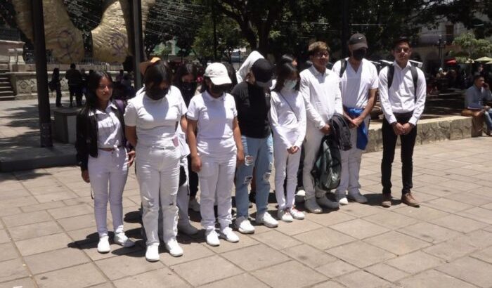 Alumnas denuncian hostigamiento y acoso sexual de profesor de Universidad para el Bienestar en Zaachila, Oaxaca