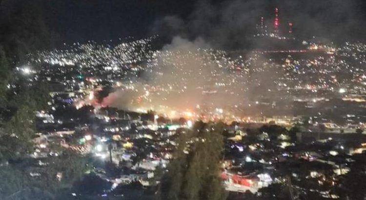 Se registra incendio en la Central de Abasto de la ciudad de Oaxaca