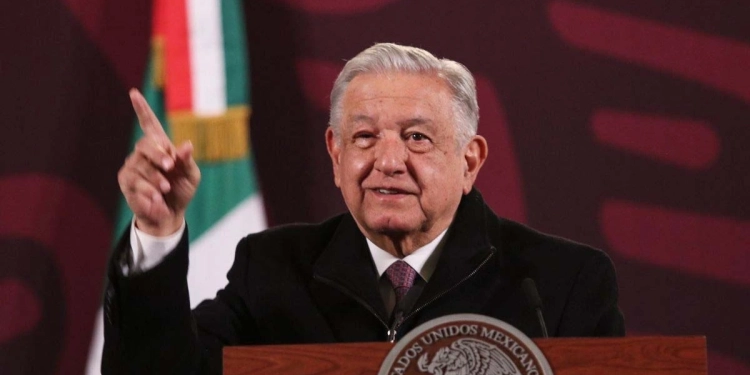 AMLO, víctima del «mal de ojo»