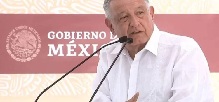 AMLO compra a Slim concesión de la carretera Mitla-Tehuantepec