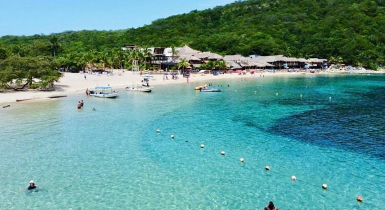 Reconocen a Playa La Entrega, en Huatulco, Oaxaca como uno de los lugares mejor calificados por el turismo