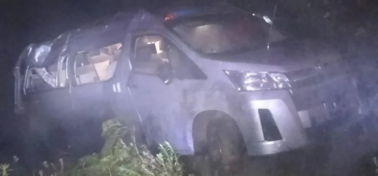 Accidente deja nueve heridos en la Mixteca de Oaxaca