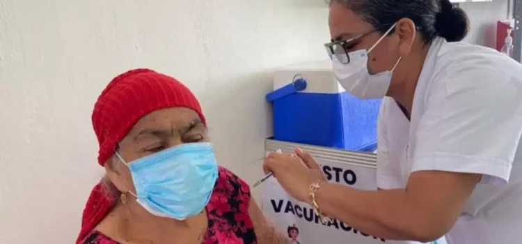 Suspenden vacunación contra la influenza en Oaxaca por paro de labores de sector salud del Istmo Suspenden vacunación contra la influenza en Oaxaca por paro de labores de sector salud del Istmo