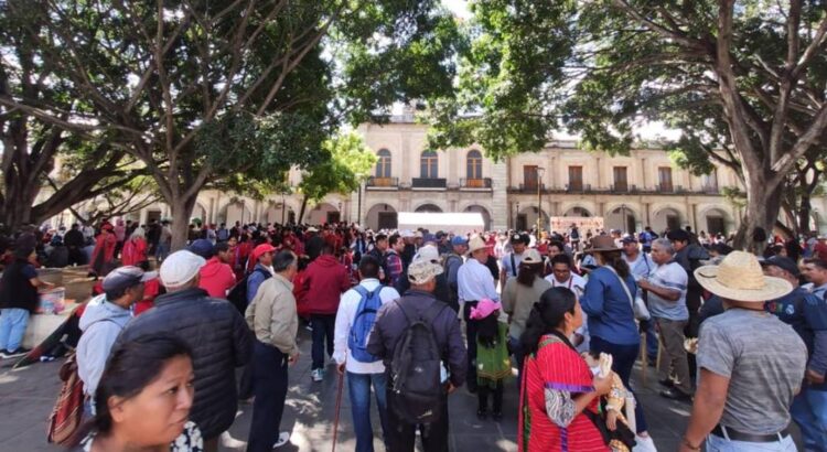 MULT advierte plantón indefinido en la ciudad de Oaxaca si Salomón Jara no los recibe