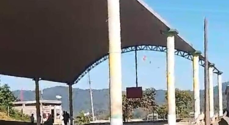 Comunidad de Platanillo denuncia el retiro de la Policía Estatal responsable de la seguridad en la zona de conflicto