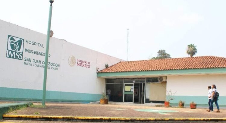 “Agoniza” el hospital general de María Lombardo, Oaxaca, denuncian trabajadores