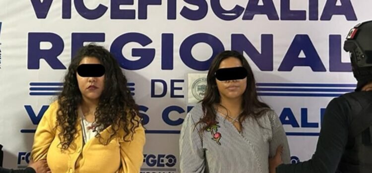 Detienen a dos profesoras del colegio Francoise Dolto, de Oaxaca, donde menores sufrieron quemaduras Detienen a dos profesoras del colegio Francoise Dolto, de Oaxaca, donde menores sufrieron quemaduras