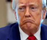Amaga Trump a la UE con aranceles de 50%