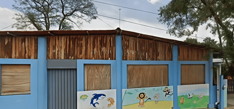 Autoridades de Tlacochahuaya, Oaxaca, advierten expulsión de maestros si no regresan a las aulas