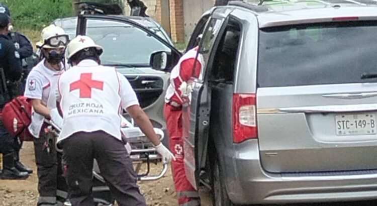 Disparan contra un hombre y un menor en la ciudad de Oaxaca; hay un herido