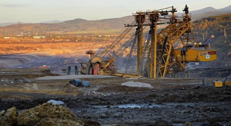 Cae la actividad industrial un 7.7% en Oaxaca, reporta INEGI Cae la actividad industrial un 7.7% en Oaxaca, reporta INEGI